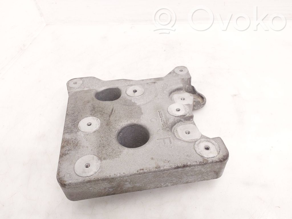 Nissan Qashqai Battery bracket 