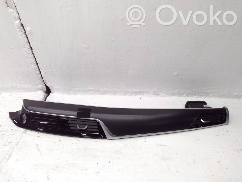 BMW 5 G30 G31 G38 Ramka schowka deski rozdzielczej 