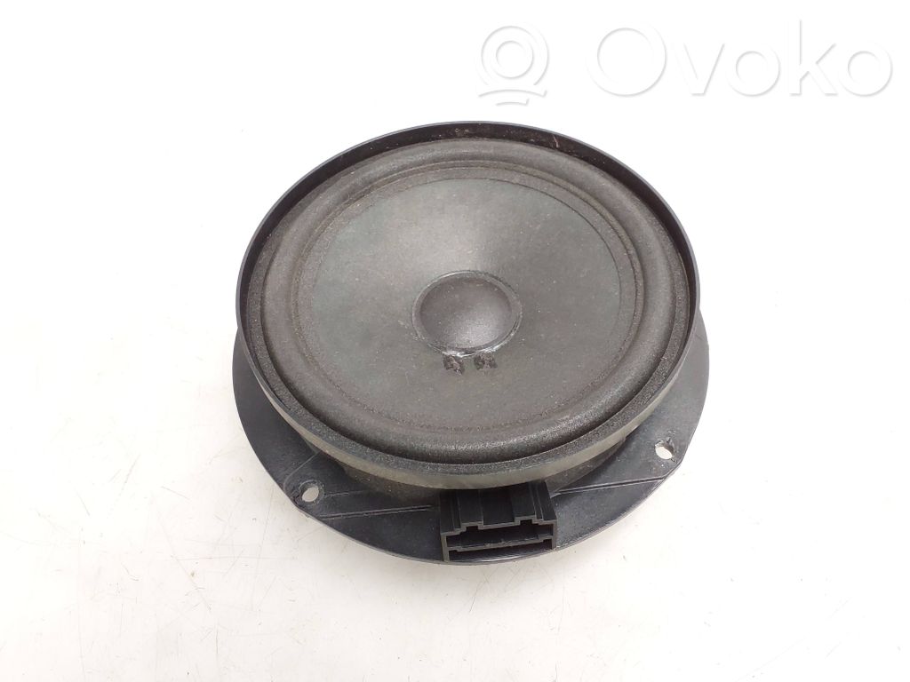 Volkswagen Amarok Front door speaker 