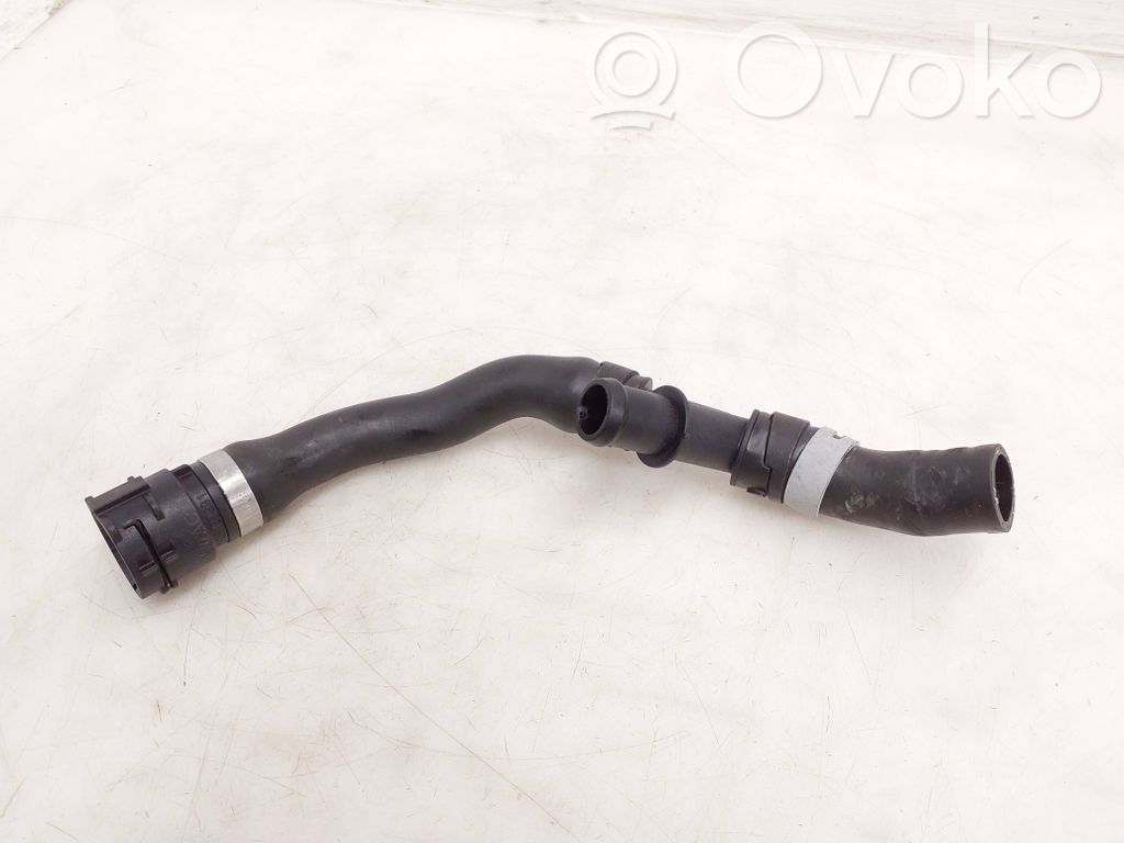 Volkswagen Tiguan Conductă/furtun lichid de răcire motor