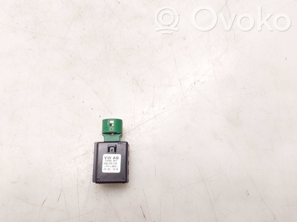 Audi A5 Enchufe conector USB 