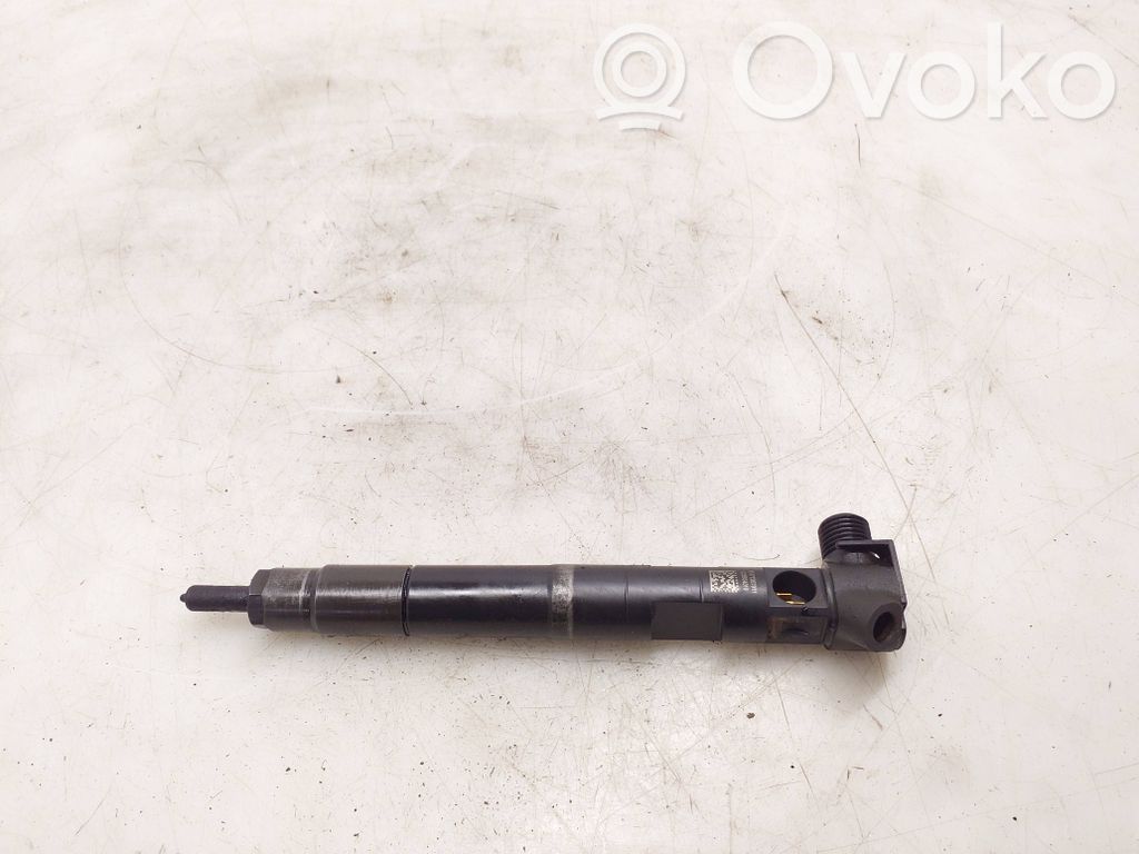 Mercedes-Benz C W205 Inyector de combustible 