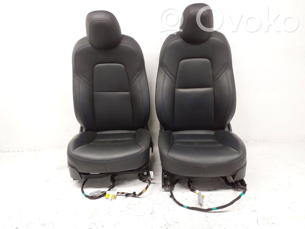 Tesla Model 3 Juego interior 