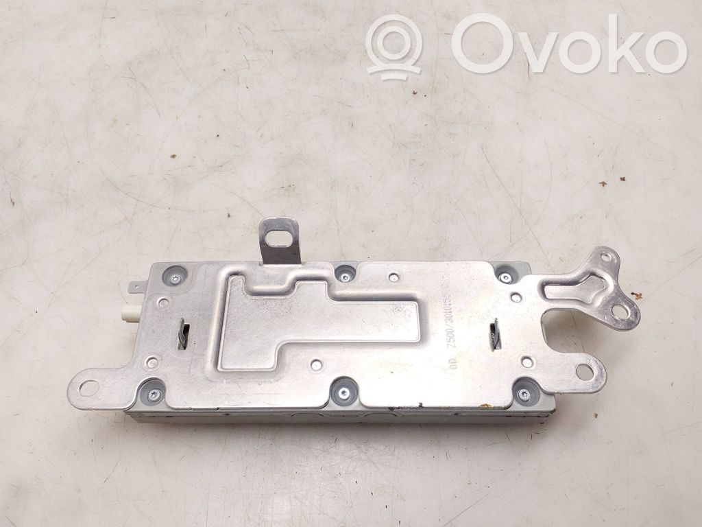 Tesla Model 3 Other control units/modules 