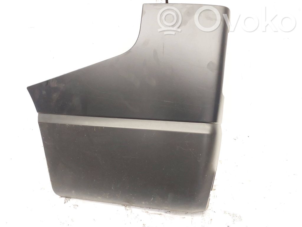 Renault Trafic III (X82) Rivestimento del pannello parte angolare del paraurti posteriore