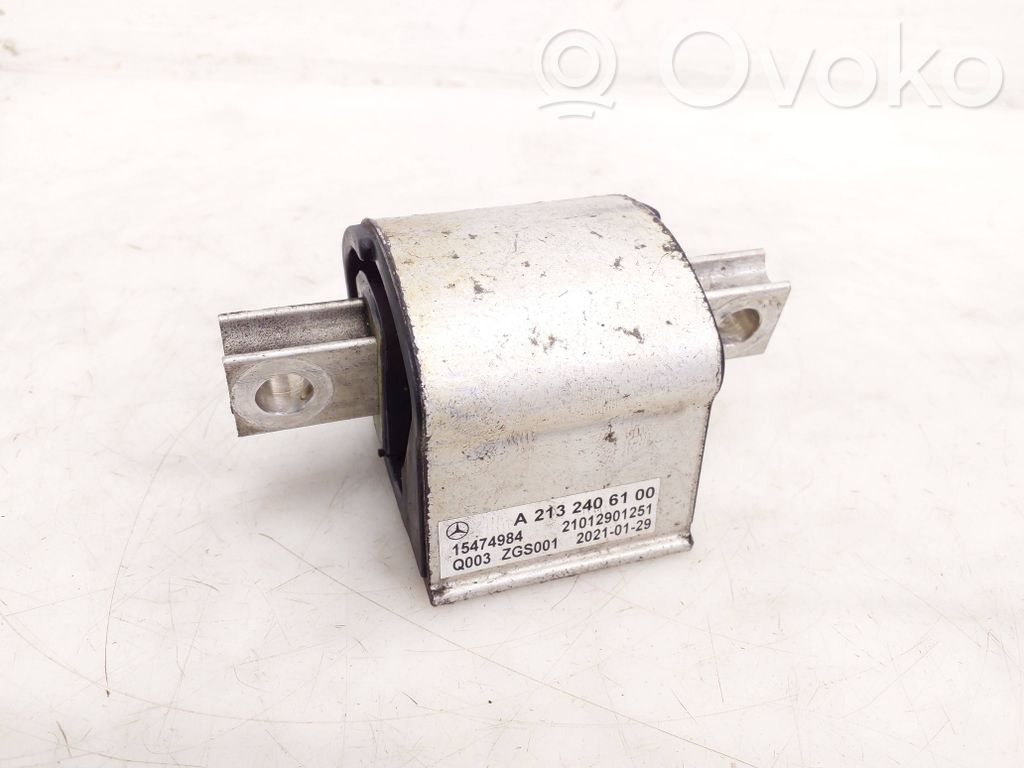 Mercedes-Benz C W205 Supporto della scatola del cambio