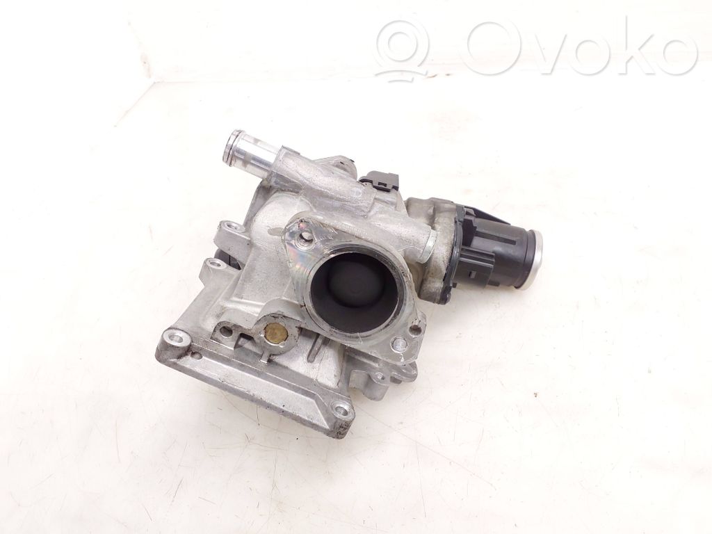 Volvo S90, V90 Soupape vanne EGR