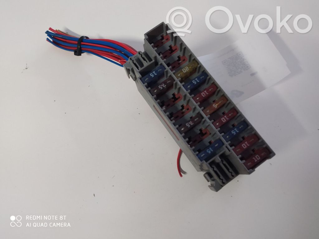 Volvo V70 Fuse module 