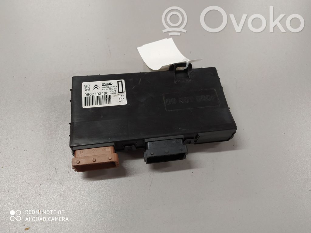 Peugeot 407 Seat control module 