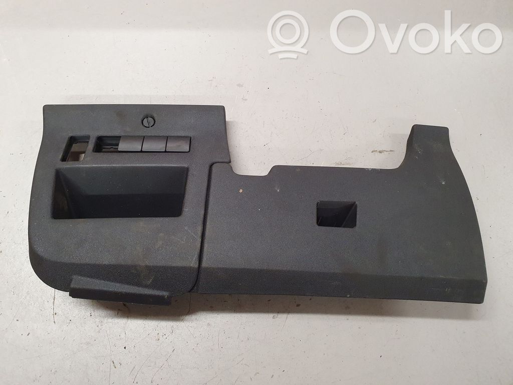 Citroen C5 Kita panelės detalė 