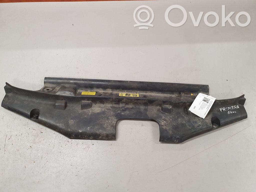Nissan Primera Panel mocowania chłodnicy / góra 