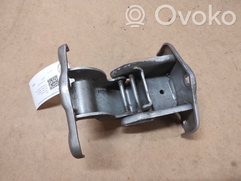 Opel Vivaro Loading door lower hinge 