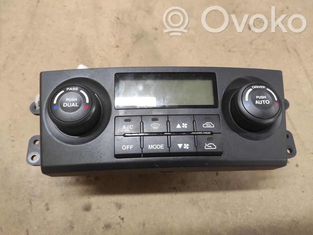 KIA Sorento Climate control unit 
