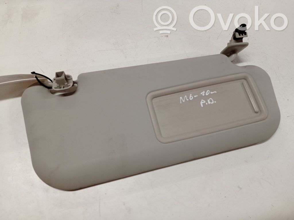 Sun visor