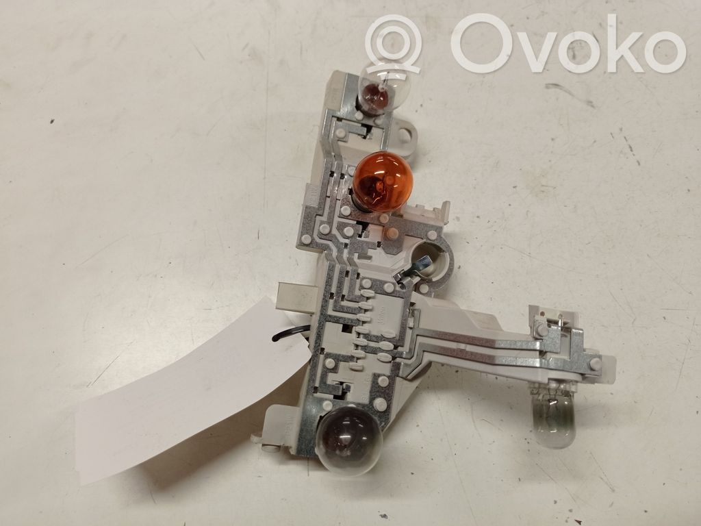 BMW 1 E81 E87 Wkład lampy tylnej 