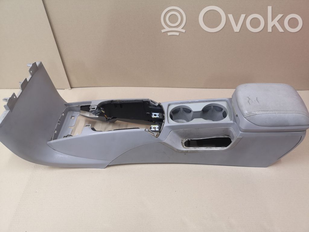 Volvo V50 Centrinė konsolė 