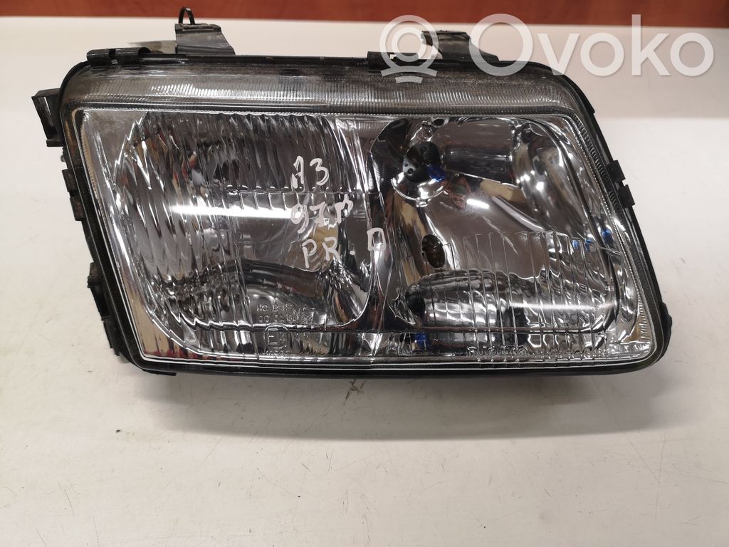 Audi A3 S3 8L Lampa przednia 