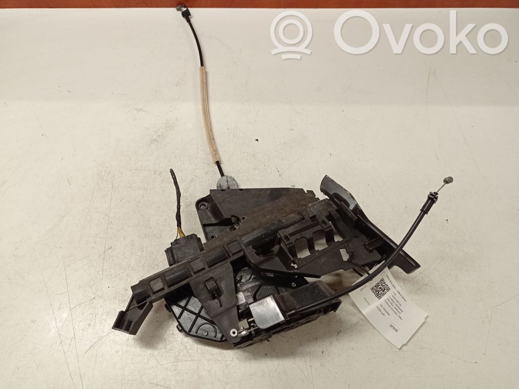Ford C-MAX I Rear door lock 