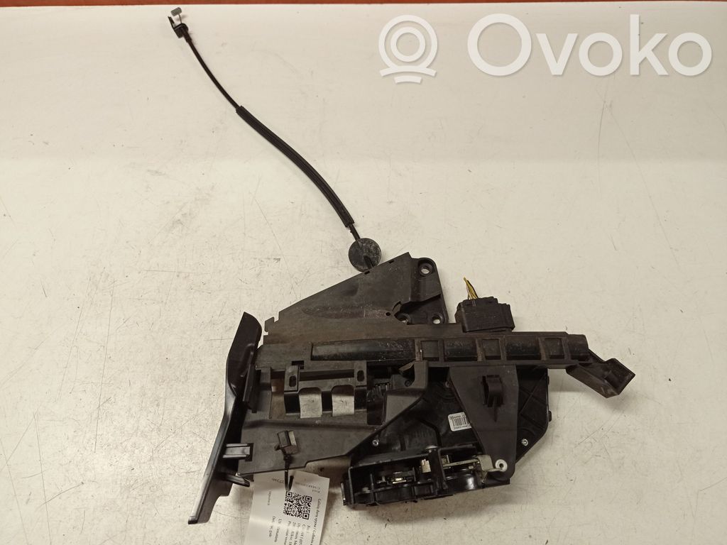 Ford C-MAX I Rear door lock 
