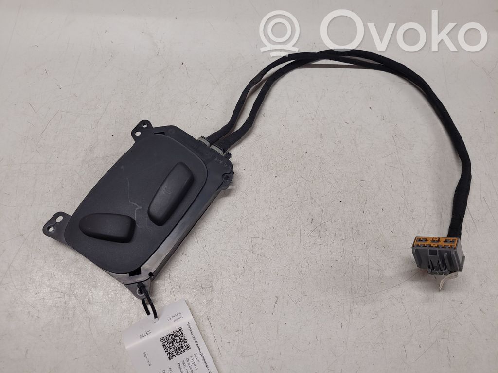 Seat control switch   2R8314A700BA
