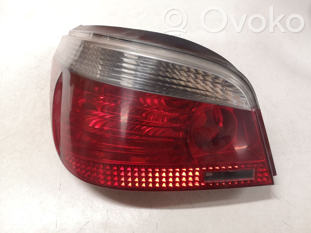 Rear/tail lights   7165737,E4342U,2VP008679058