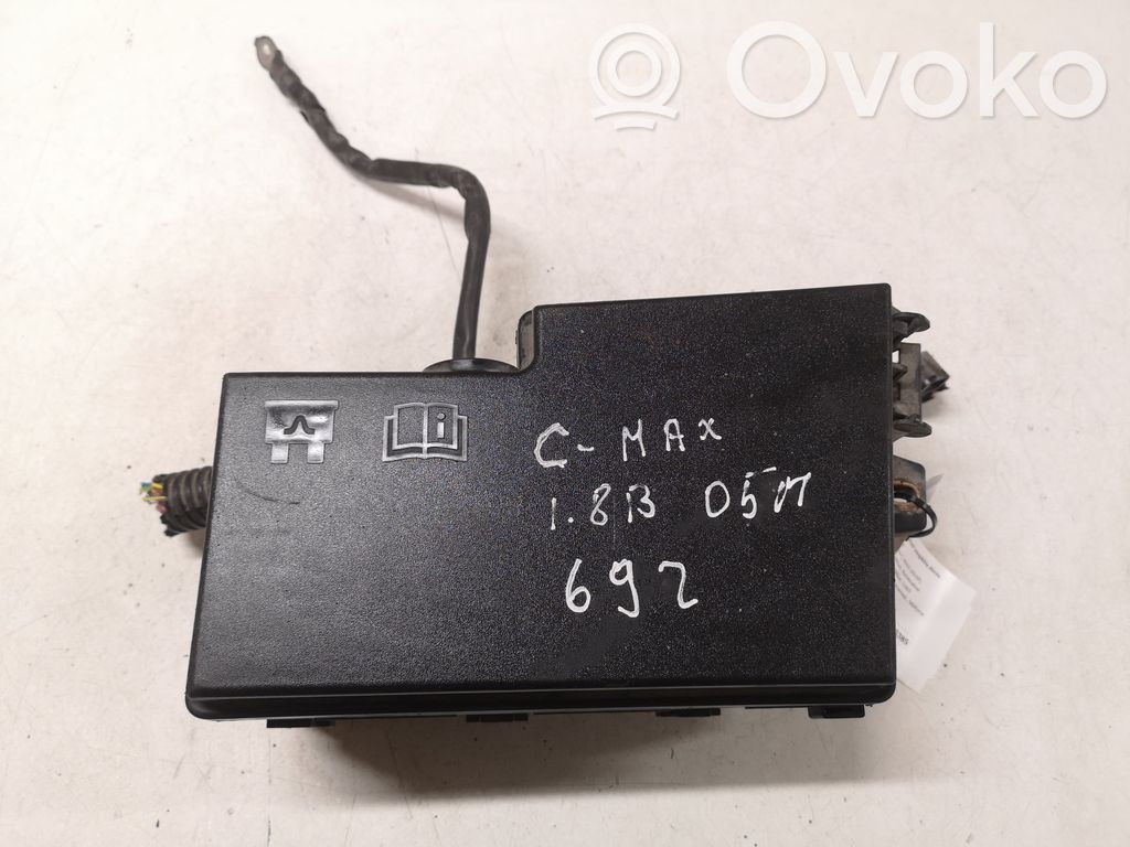 Fuse module   3M5T14A142A,BP4K66767,8688039
