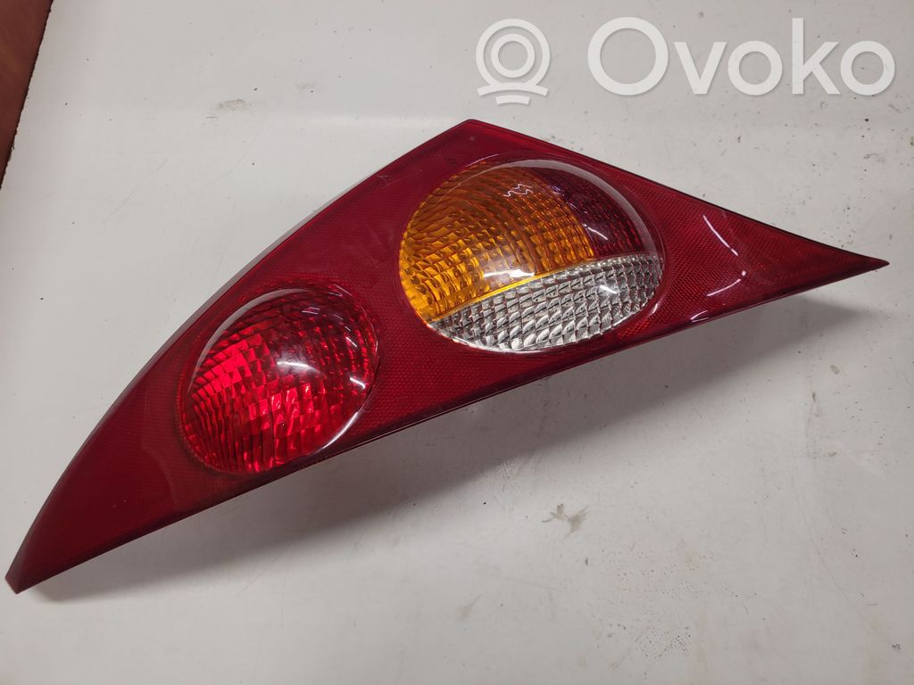 Ford Cougar Aizmugurējais lukturis virsbūvē 