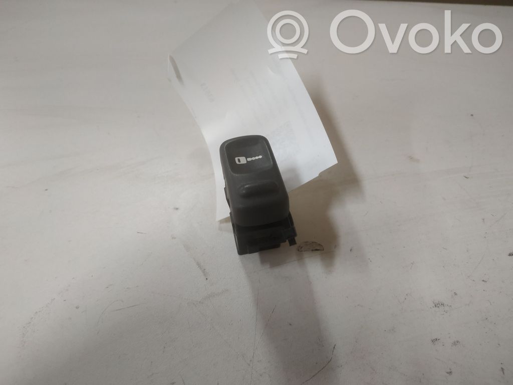 Volvo S40, V40 Central locking switch button 