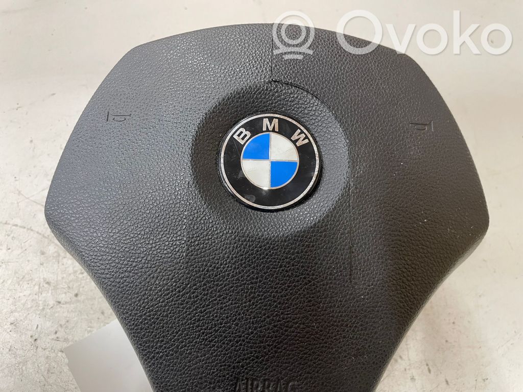 BMW 3 E90 E91 Vairo oro pagalvė 
