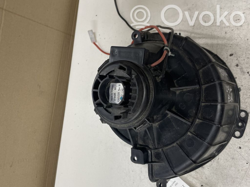 Opel Astra H Lämmittimen puhallin 