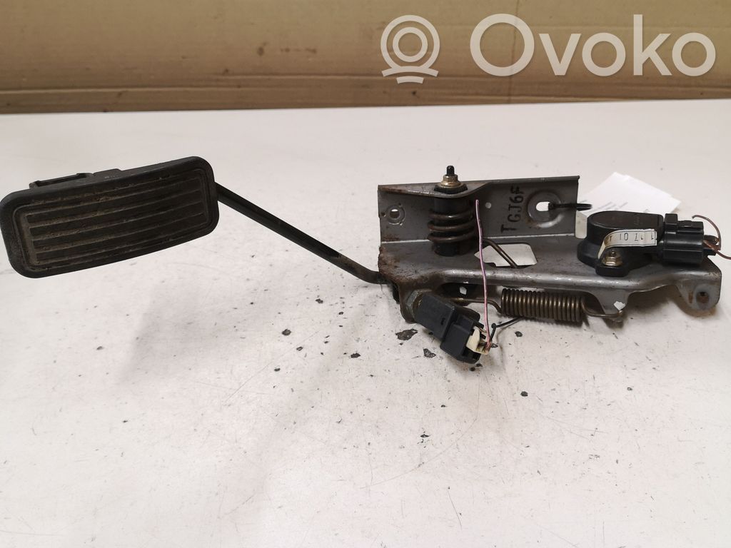 Mazda 6 Accelerator throttle pedal 