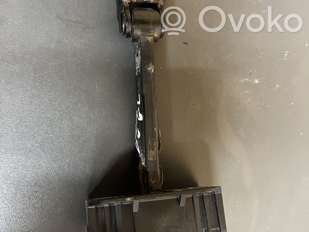 BMW 3 E90 E91 Front door check strap stopper 