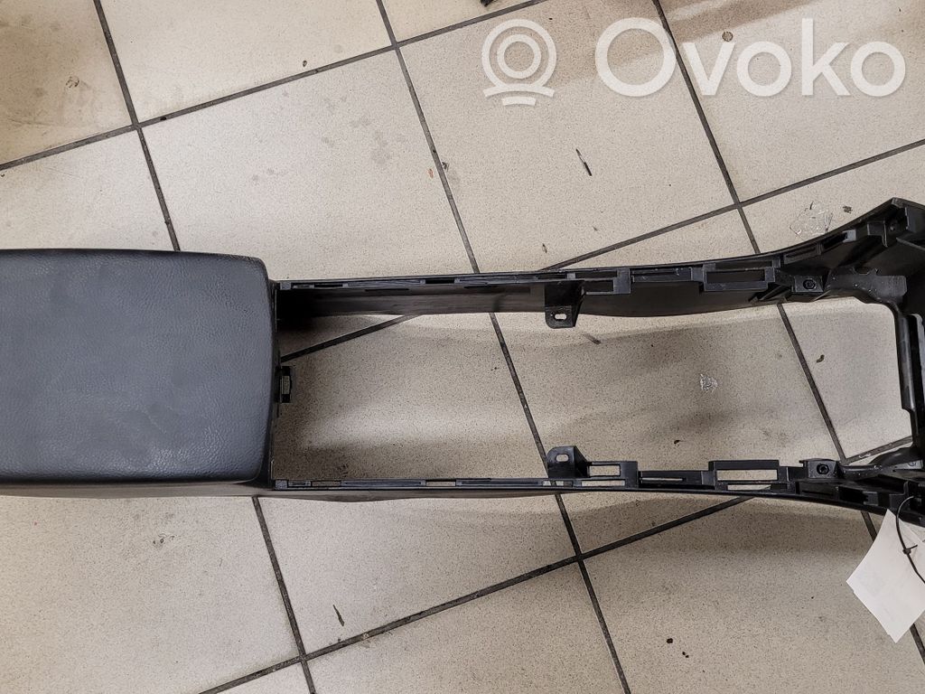Mazda 6 Center console 