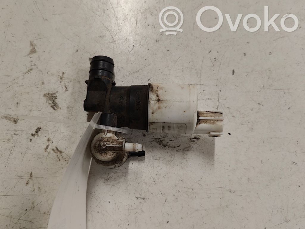 Volvo V60 Logu mazgātāja sūknis 