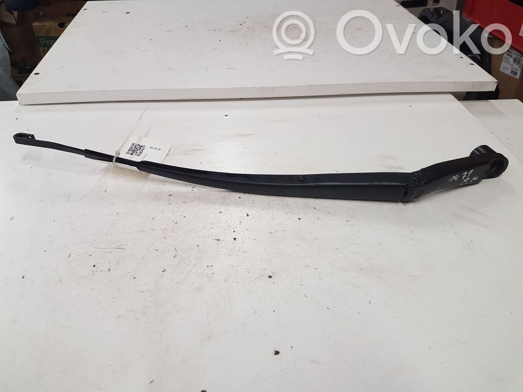 Mazda 6 Front wiper blade arm 