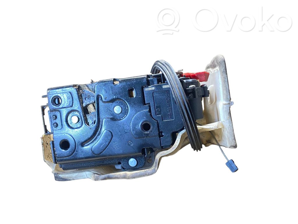 Volkswagen Golf V Zamek drzwi przednich 