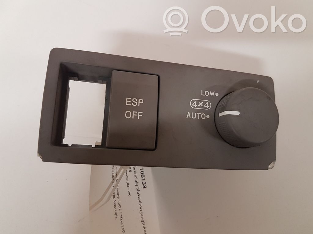 KIA Sorento Differential lock switch 