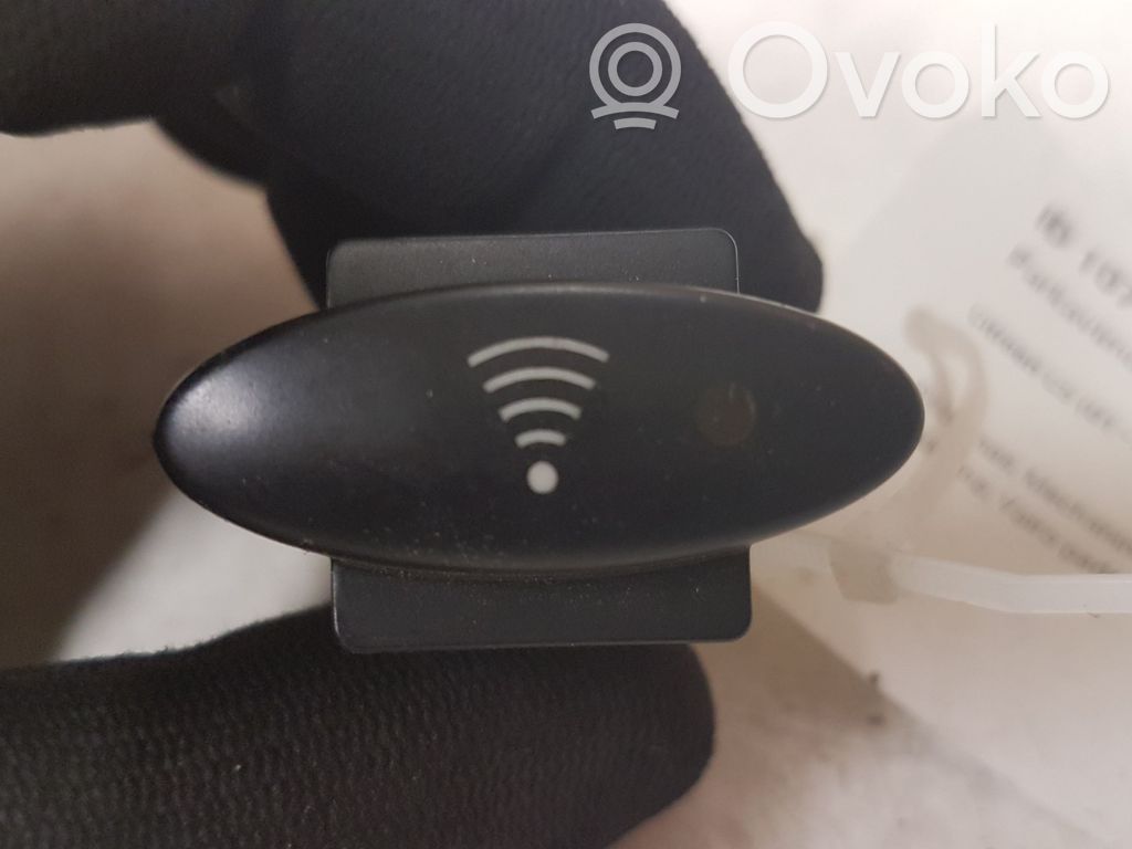 Parking (PDC) sensor switch   96332446