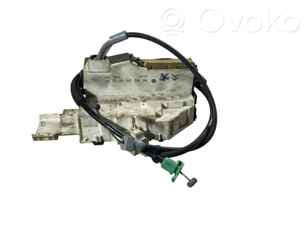 Citroen C4 I Priekinė durų spyna 