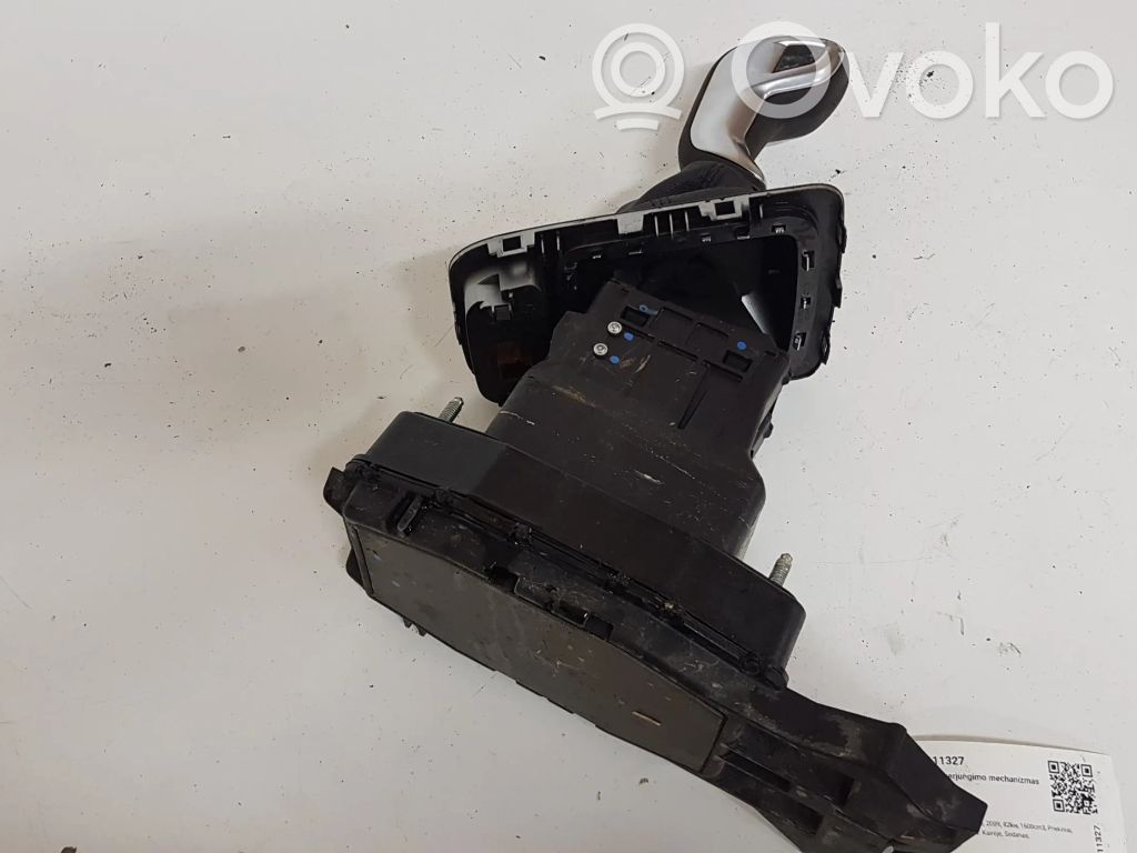 Citroen C5 Gear shifter/selector 