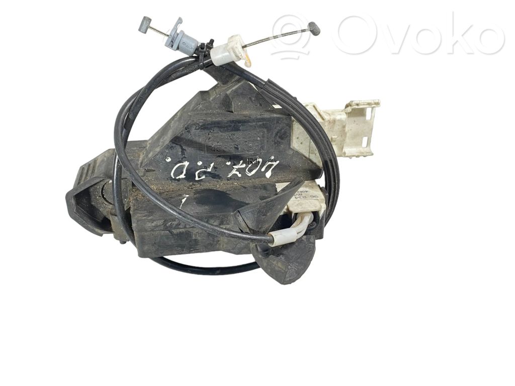 Peugeot 407 Front door lock 