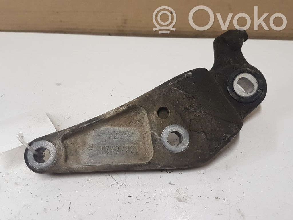 Opel Corsa E Moottorin kiinnikekorvake 