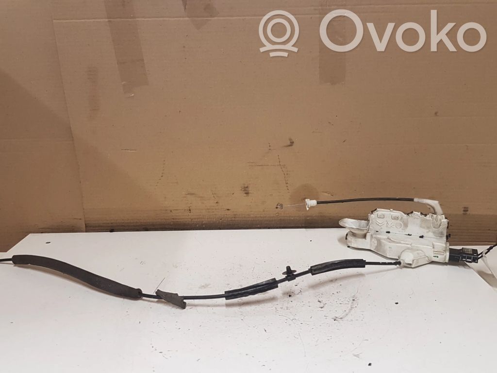 Citroen DS3 Front door lock 