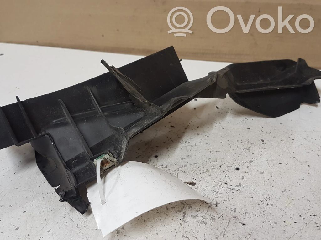 Soporte del parachoques delantero   BM51A02477AE