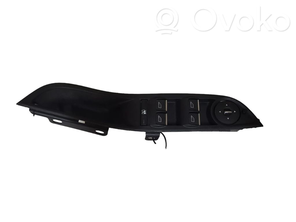 Ford Focus Electric window control switch 