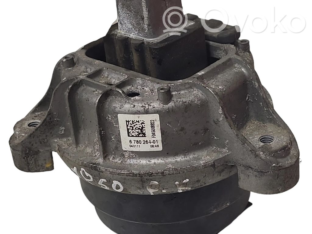 BMW 5 F10 F11 Dzinēja spilvens 