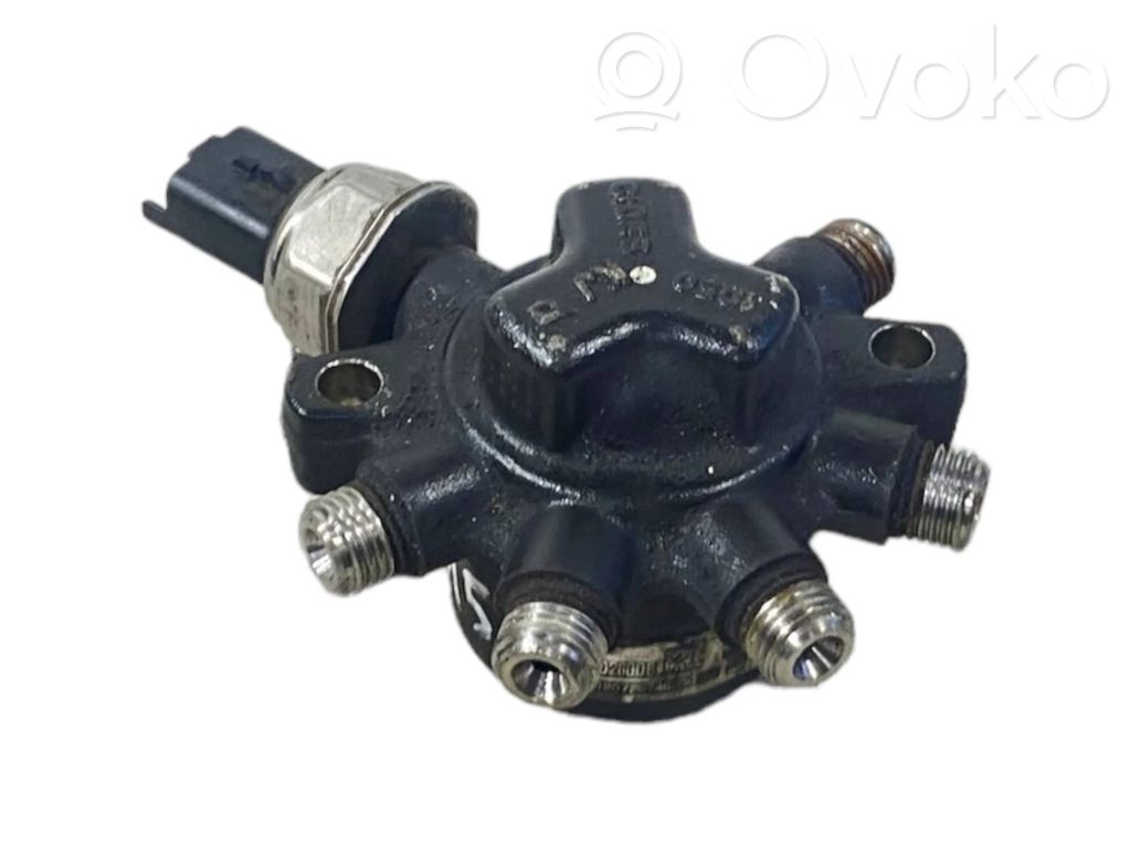Ford Focus Fuel main line pipe 