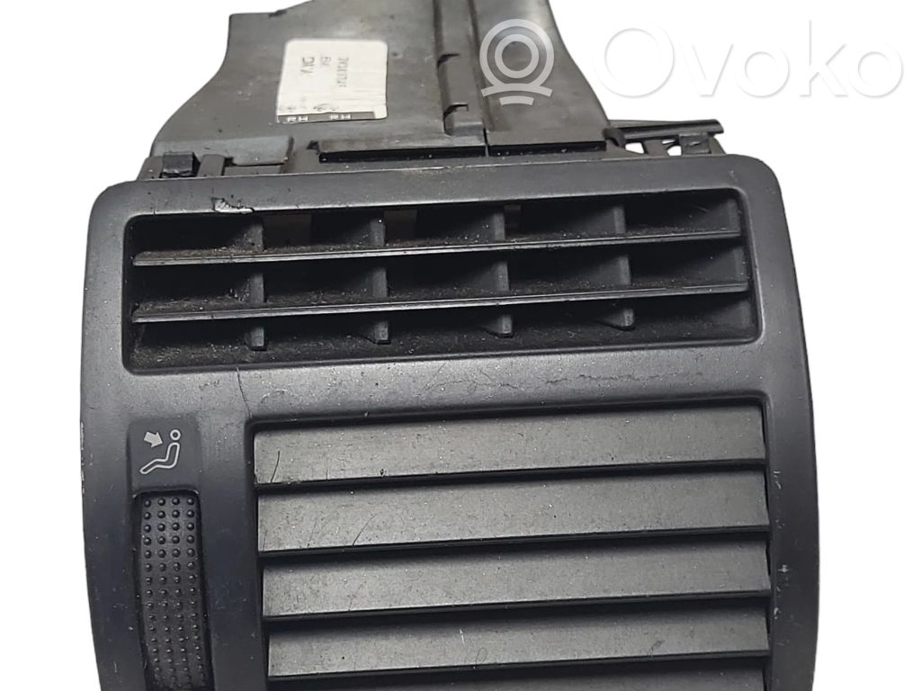 Seat Alhambra (Mk1) Boczna kratka nawiewu deski rozdzielczej 