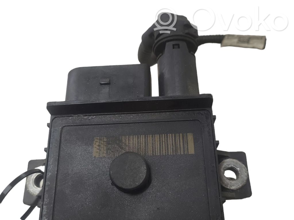 BMW 3 E90 E91 Glow plug pre-heat relay 
