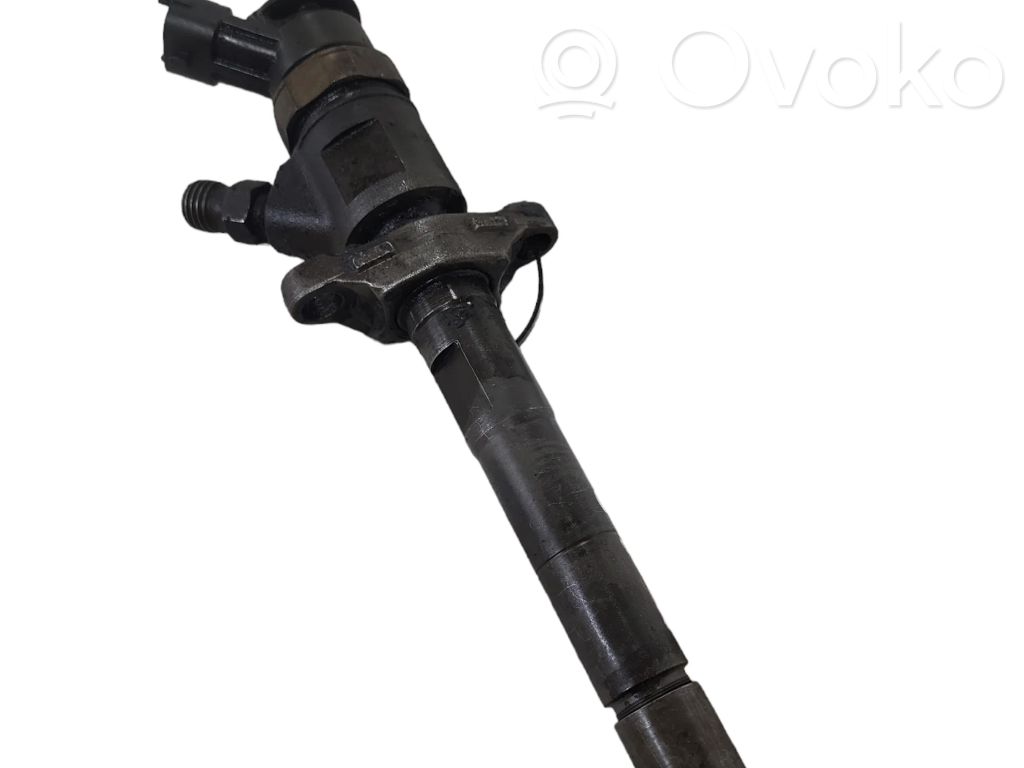 Injector combustibil   0445110297